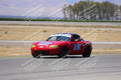 media/Jun-05-2022-CalClub SCCA (Sun) [[19e9bfb4bf]]/Around the Pits/